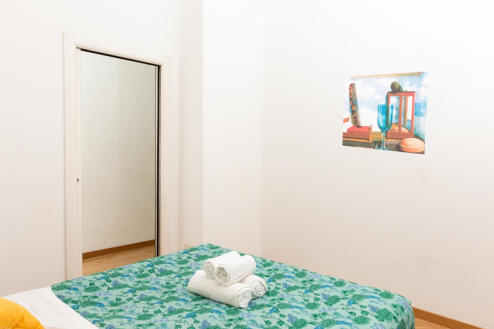 Artstay - Exclusive Apt, Free Parking, Metro, Tram - Milan — Photos 2